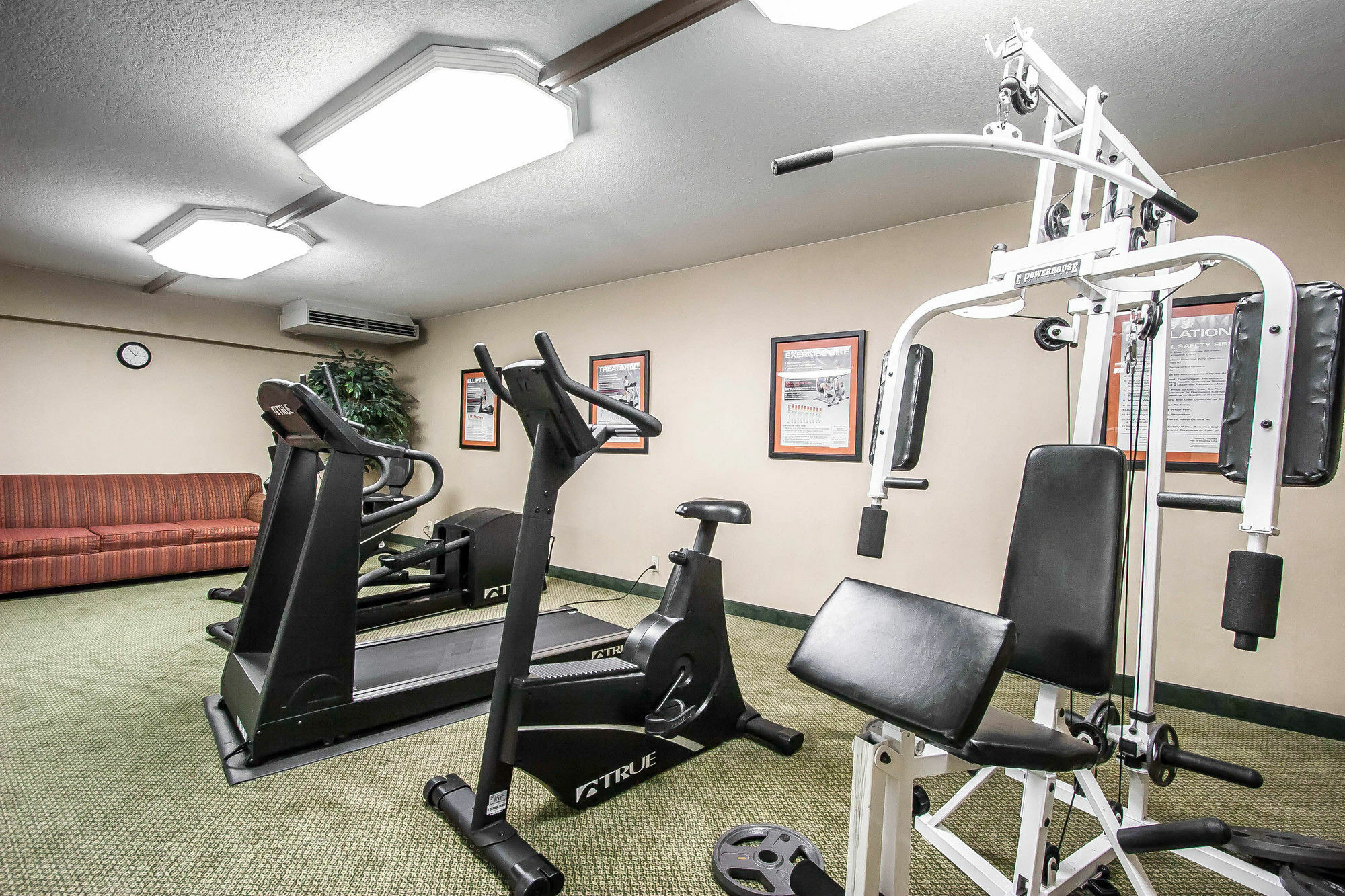 Quality Inn & Suites North Спрингфилд Экстерьер фото
